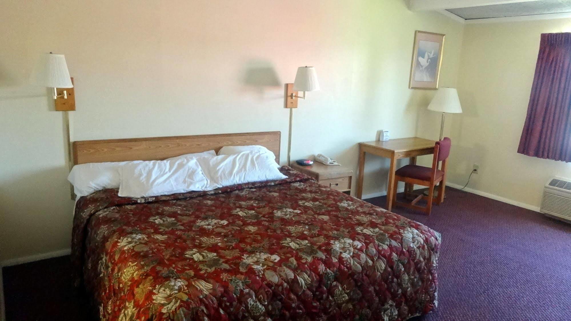 Red Carpet Inn Syracuse Airport North Syracuse Exterior foto
